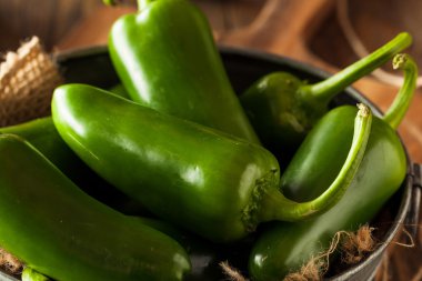 Organik yeşil Jalapeno biber