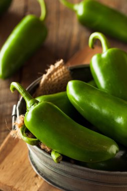 Organik yeşil Jalapeno biber