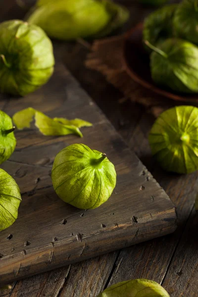 健康的な有機緑 Tomatillos — ストック写真