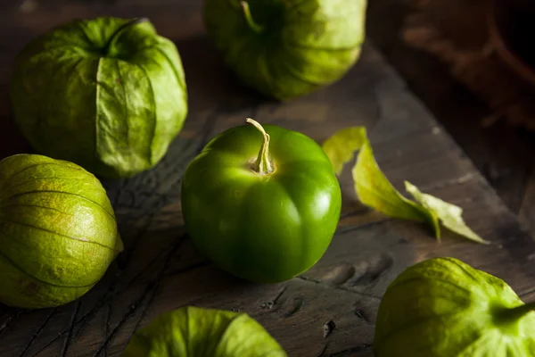 Tomatillos verdes orgânicos saudáveis — Fotografia de Stock