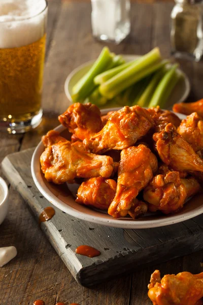 Spicy Homemade Buffalo Wings — Stock Photo, Image