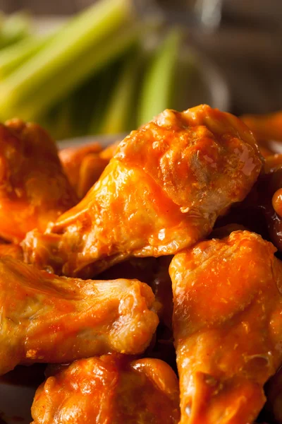 Pittige zelfgemaakte Buffalo Wings — Stockfoto