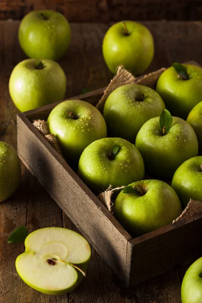 Raw Organic Green Granny Smith Apples Ready Eat Stock Photo by ©bhofack2  605457994