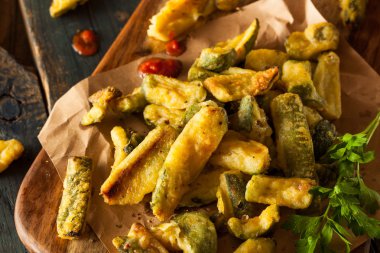 Ev yapımı kızarmış kabak kızartması