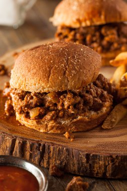 Ev yapımı Barbekü kıymalı sandviç