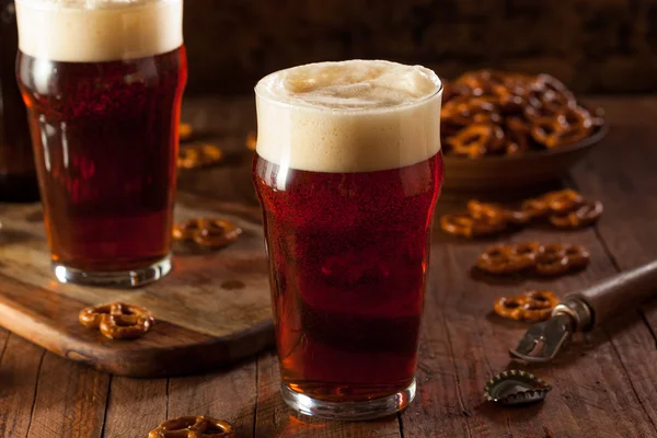 Fresh Brewed Oktoberfest Autumn Ale — Stock Photo, Image