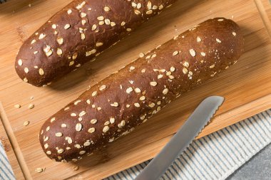 Tuzlu tereyağlı ev yapımı Buğday Kahverengi Ekmek