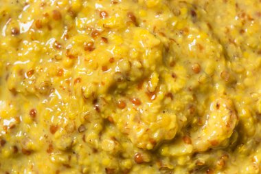 Sağlıklı Organik Baharatlı Hardal Kasesi