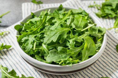 Organik Sağlıklı Yeşil Arugula Marul Sebzeleri