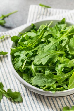 Organik Sağlıklı Yeşil Arugula Marul Sebzeleri
