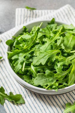 Organik Sağlıklı Yeşil Arugula Marul Sebzeleri