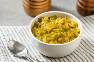 Organik Dilimlenmiş Kapaklı Biberler Birlikte Pişirmeye Hazır