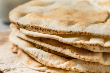 Yığınla Ev Yapımı Pita Ekmeği