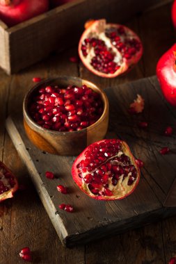 Ham organik kırmızı nar