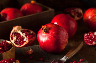 Ham organik kırmızı nar