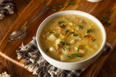 Sıcak ev yapımı Mısır çorbası
