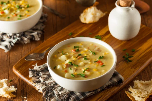 Hot Homemade Corn Chowder — Stock Photo, Image