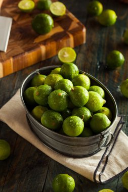 Ham organik Anahtar Limes yeşil