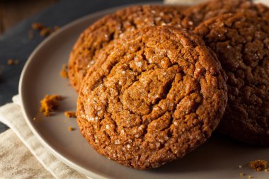 Sıcak ev yapımı Gingersnap kurabiye