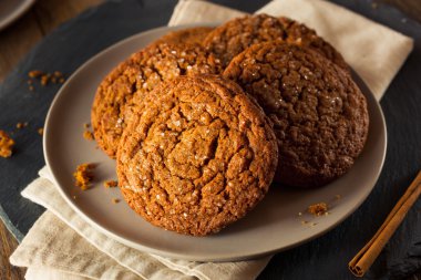 Sıcak ev yapımı Gingersnap kurabiye