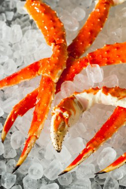 Cooked Organic Alaskan King Crab Legs clipart