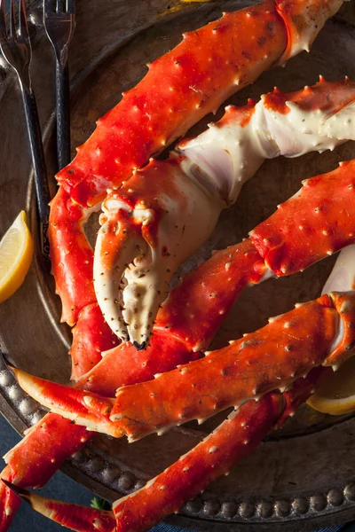 Főtt szerves alaszkai King Crab láb — Stock Fotó