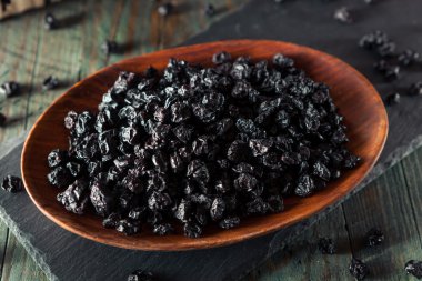 Sağlıklı ham kuru yaban mersini