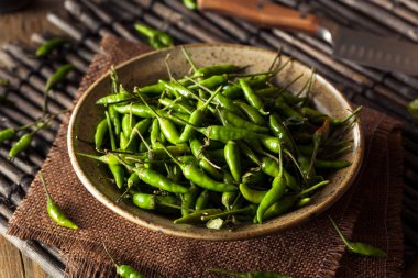 Sıcak yeşil Tay Chili biber