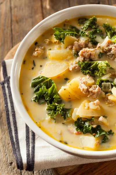 Domácí teplé smetanové toskánská polévka — Stock fotografie