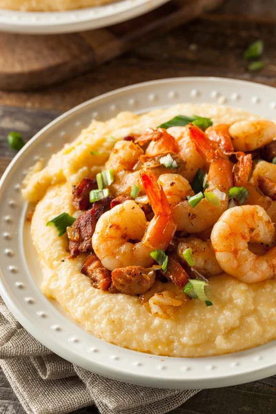 Camarones y sémola caseros —  Fotos de Stock