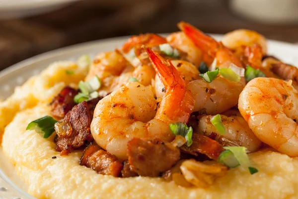 Camarones y sémola caseros — Foto de Stock