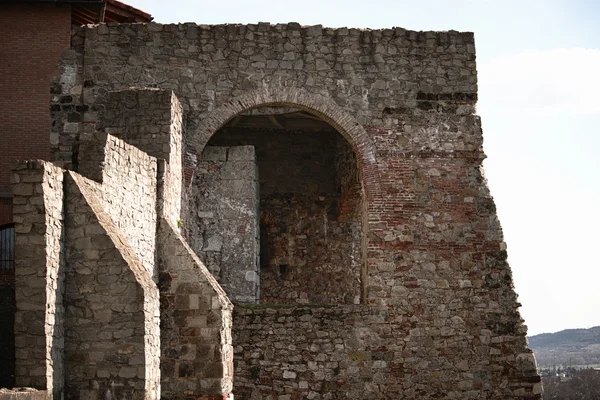 Fragmento de um antigo bastião. Hungria — Fotografia de Stock