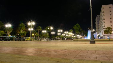 Kıbrıs Rum Kesimi 'nin gece yarısı Larnaka