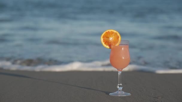 Orange Drink Aperitif Sea Beach Tropical Cocktail Glass Appetizer Summer — Stock Video