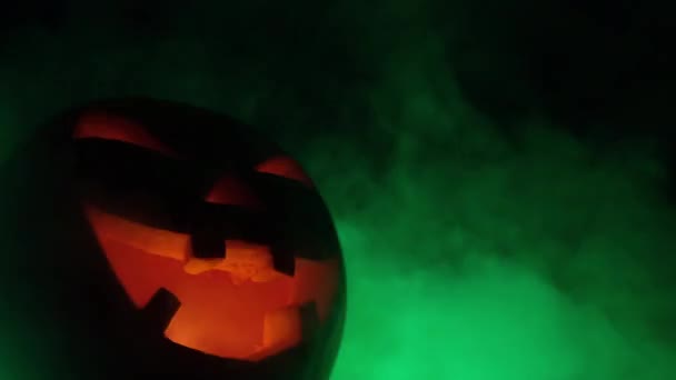 Halloween Abóbora Assustadora Com Fumaça Verde Mal Névoa Nevoeiro — Vídeo de Stock