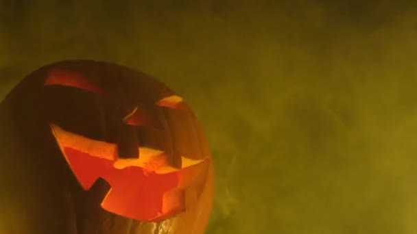 Halloween Calabaza Malvada Espeluznante Fondo Niebla Humo — Vídeos de Stock