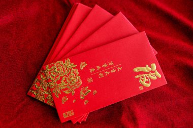 Kırmızı zarf, Kırmızı paket, Hong Bao Hongbao Vermek için, Angpao altın Fu sembolü, bereket sembolü, Şans, Refah ve Yeni Yıl Kutlaması sırasında Verme