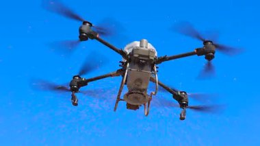 Tarımsal İHA 'lar, tarımsal İHA' lar havaya pirinç tohumları ekiyor, tarım verimliliğini artırıyor ve emeği azaltıyor, akıllı tarım, modern tarım ve yenilikçi teknolojiyi temsil ediyor.