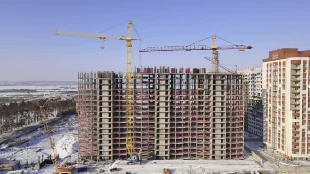 Teren Zabudowy Mieszkaniowej Lotniczej Miejski Plac Budowy Wysokimi Pracami Dźwigowymi — Wideo stockowe