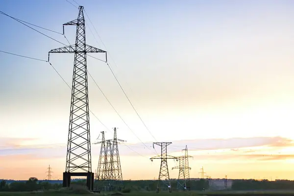 Transmisión Alta Tensión Torre Línea Eléctrica Industrial Tecnología Energética Con — Foto de Stock