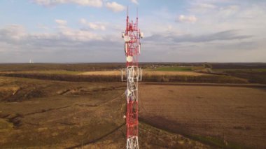 Telekomünikasyon kulesi 5G, Dijital kablosuz anten bağlantı sistemi