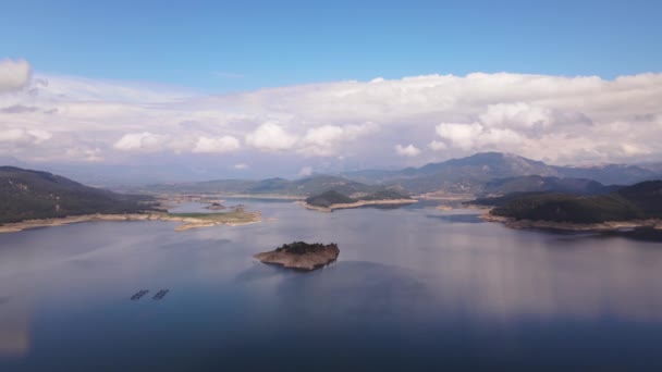 トルコカラカオレン湖の養殖場 — ストック動画
