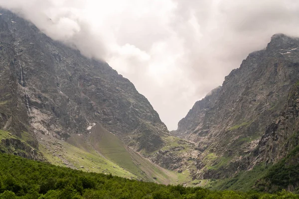Fantástica Vista Las Montañas Osetia Del Norte Alania Con Cielo — Foto de Stock