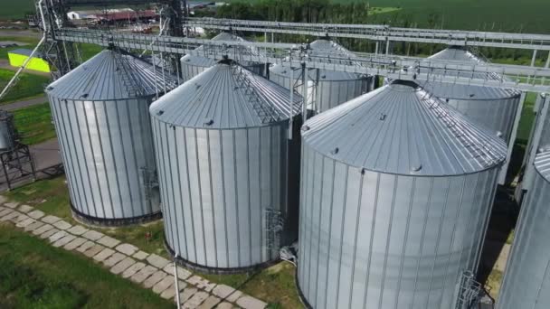 Silo Systeem Tanks Graanbak Lift Graanopslag Grote Sleuven Bovenaanzicht — Stockvideo