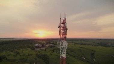 5G baz ağlı telekomünikasyon anten kulesi