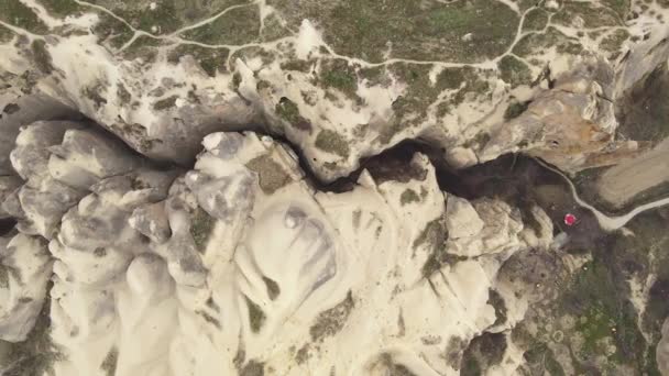 Türkiye Deki Kapadokya Vadisi Kanyon Mağaraların Havadan Görünüşü Yaratıcılık Ilhamı — Stok video