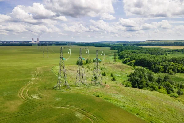 산업용 탑에서 전송을 공중에서 수있다 전선이 에너지 — 스톡 사진