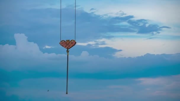 Large Crane Hook Slings Wind Sky Time Lapse — Stock Video