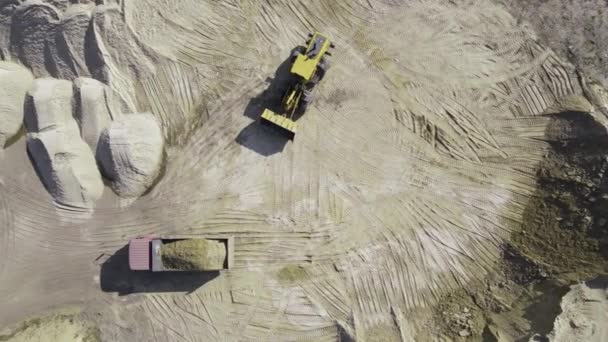 Opencast Sand Stenbrott Industriell Utvinning Sand För Byggindustrin Lastare Lastar — Stockvideo