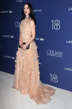 Oyuncu Krysten Ritter